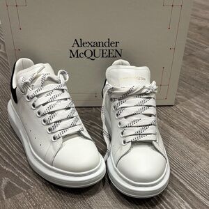 Alexander McQueen White and Black women’s Sneakers